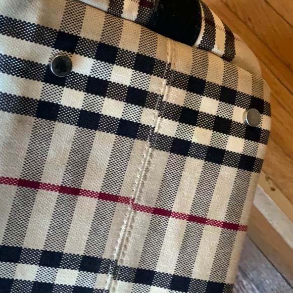 Authentic Burberry Canvas Tote Bag - Picture 14 of 16